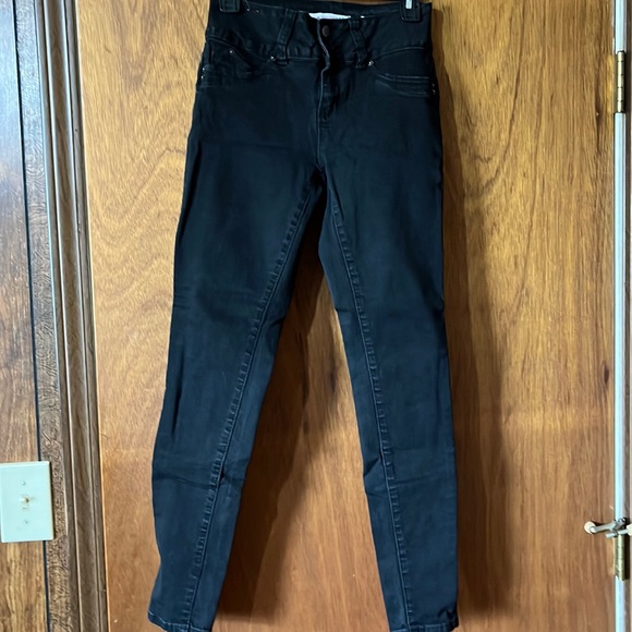 Pair of black Junior jeans good condition no holes no rips - Picture 1 of 4